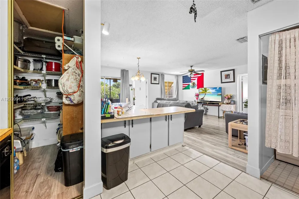 5839 La Pinata Blvd #C-2 Green Acres, FL 33463