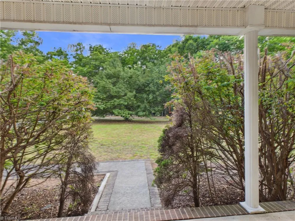 2094 Asheboro School Road Asheboro, NC 27203