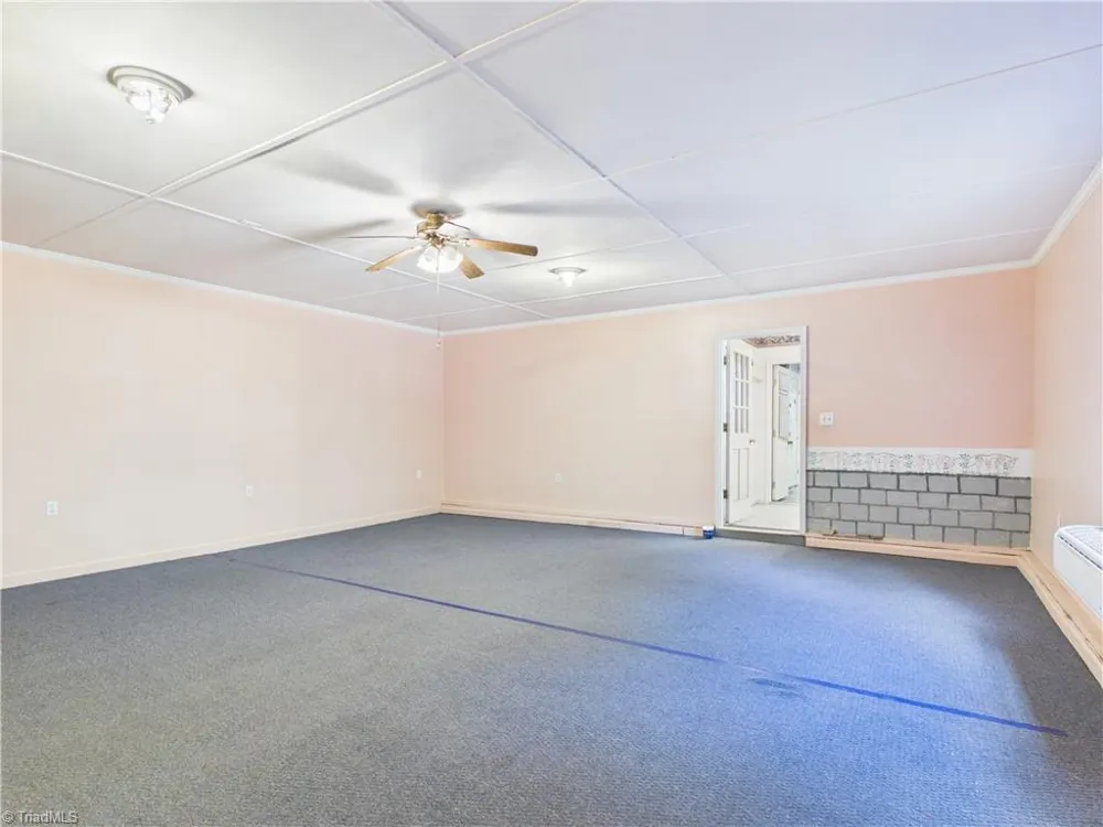 2094 Asheboro School Road Asheboro, NC 27203