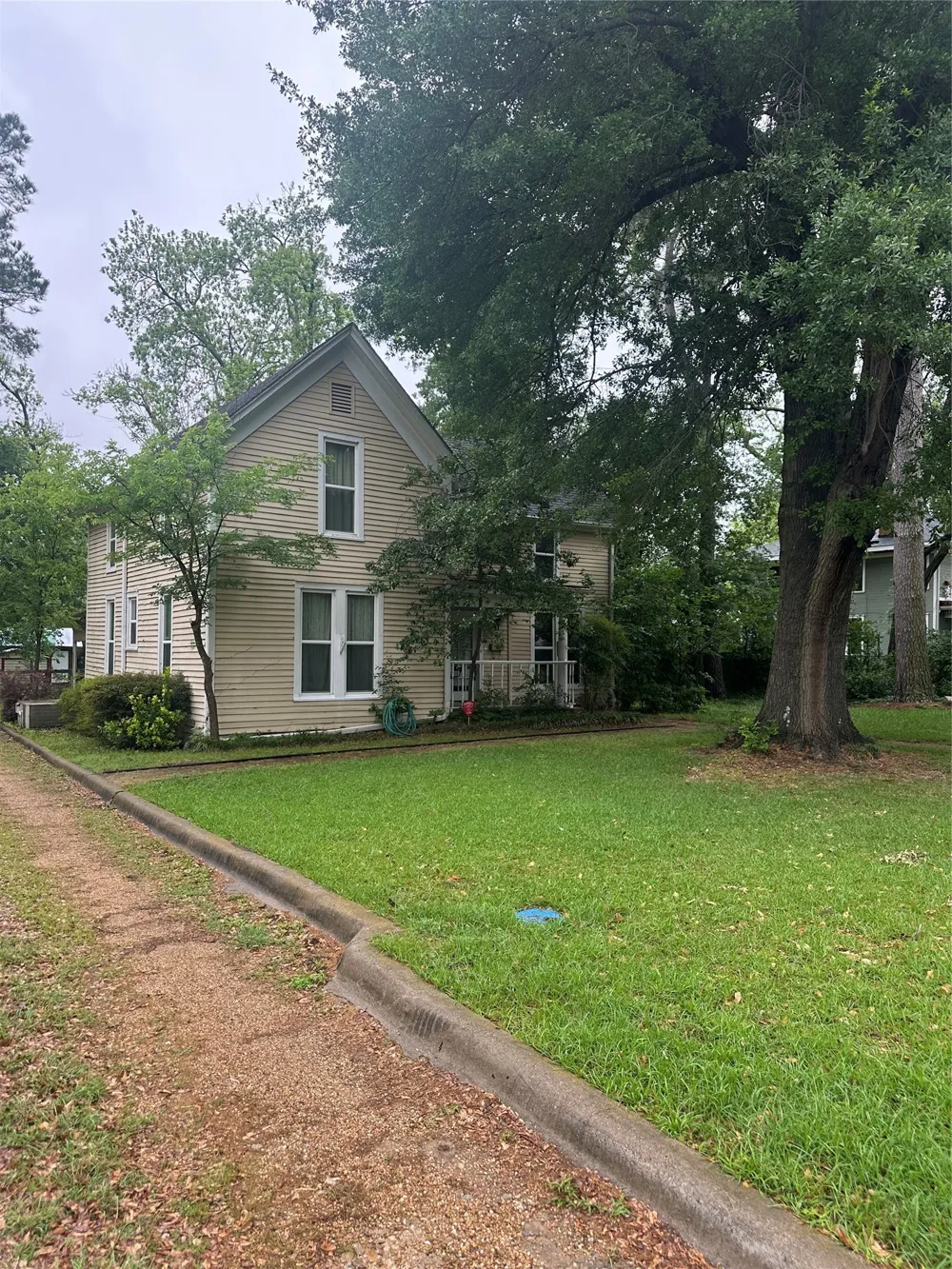 504 1st Street Terrell, TX 75160