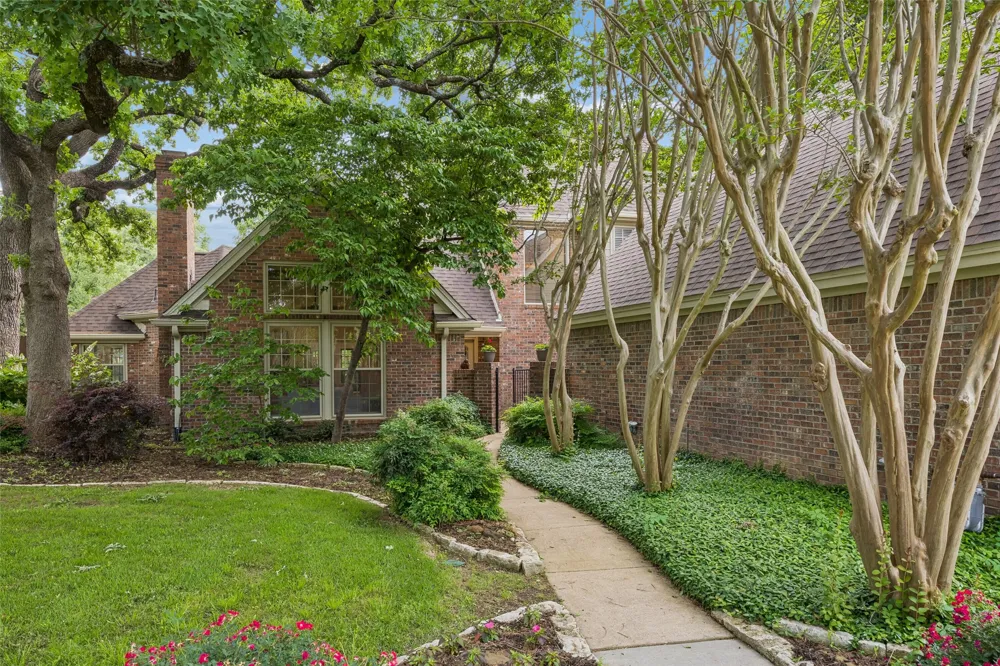 1355 Woodbrook Lane Southlake, TX 76092