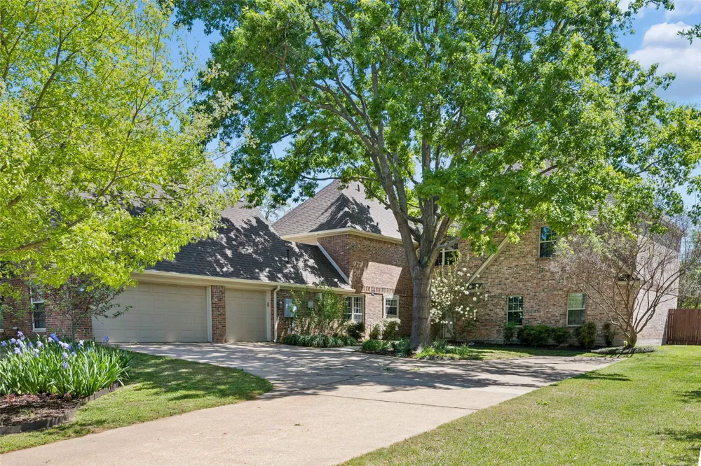 1355 Woodbrook Lane Southlake, TX 76092