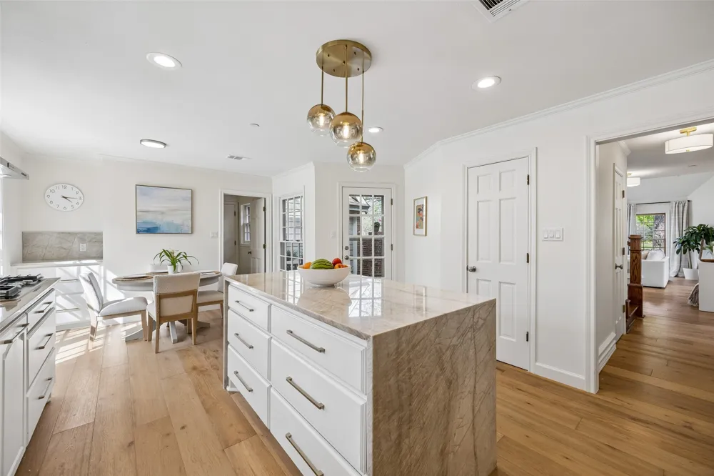 1355 Woodbrook Lane Southlake, TX 76092