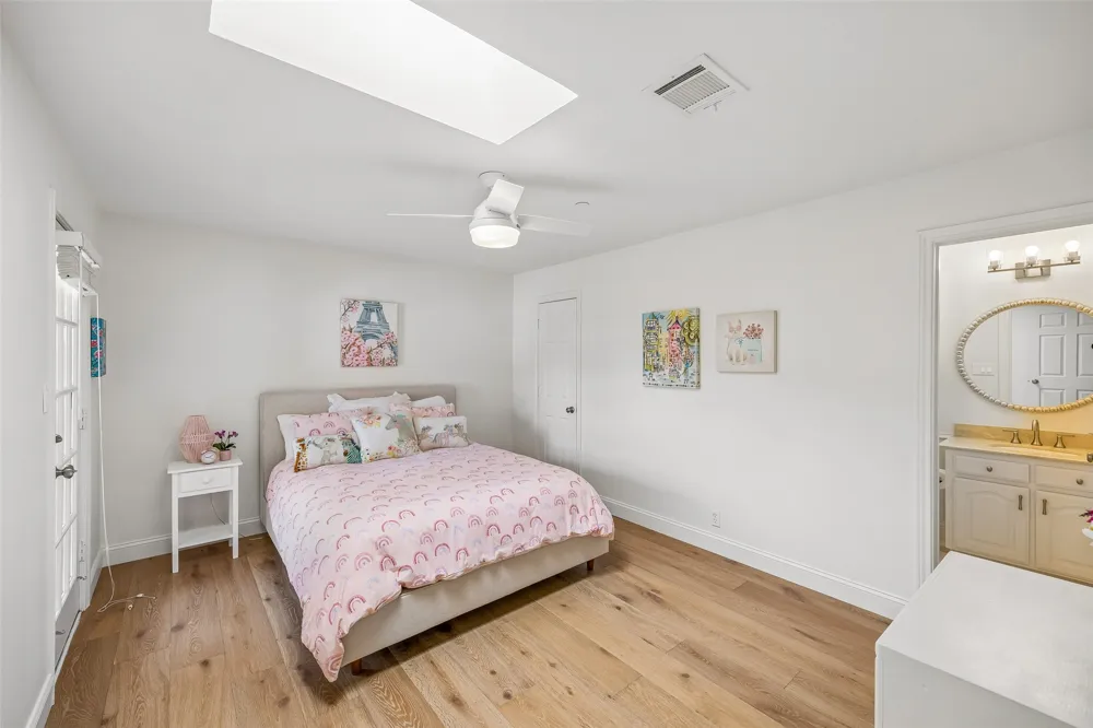 1355 Woodbrook Lane Southlake, TX 76092