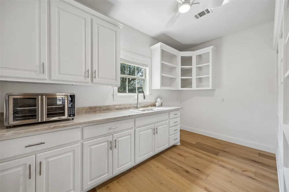1355 Woodbrook Lane Southlake, TX 76092