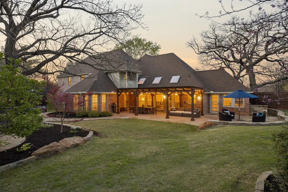 1355 Woodbrook Lane Southlake, TX 76092