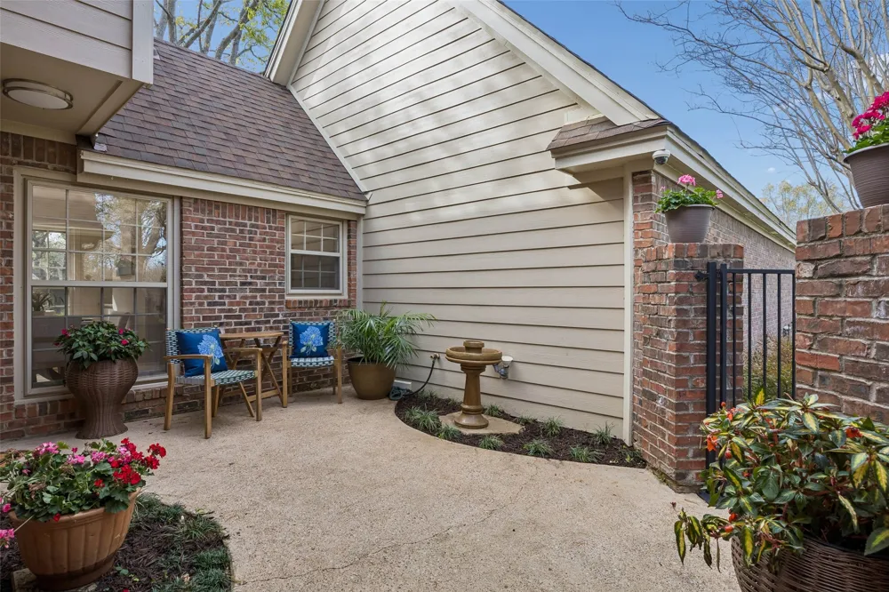 1355 Woodbrook Lane Southlake, TX 76092