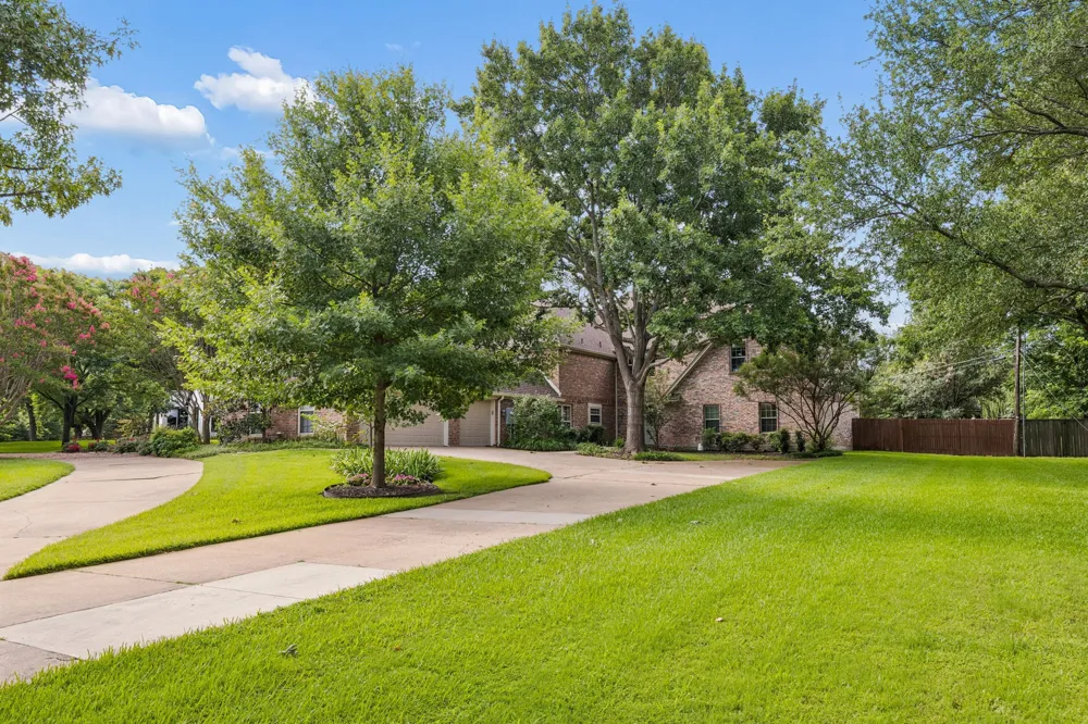 1355 Woodbrook Lane Southlake, TX 76092