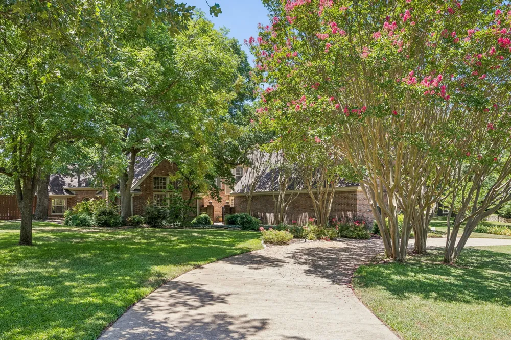 1355 Woodbrook Lane Southlake, TX 76092