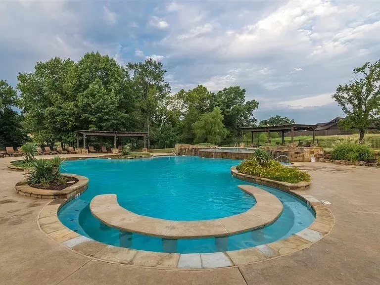 13 Castle Gordonville, TX 76245