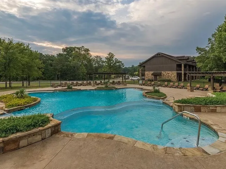 13 Castle Gordonville, TX 76245
