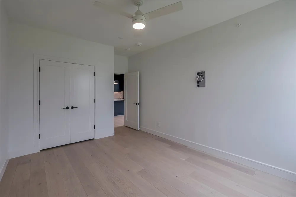 309 W Daggett Avenue #207 Fort Worth, TX 76104