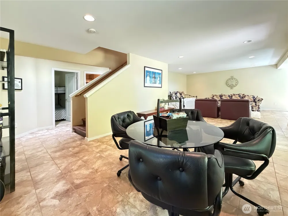 79 G  Mukilteo Way Hat Island, WA 98206