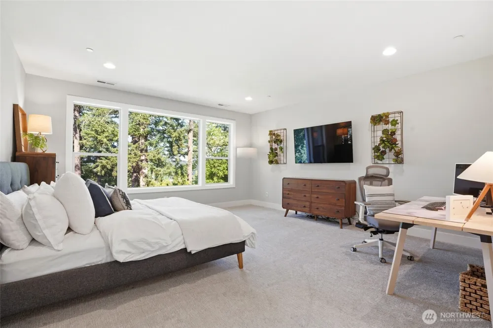 3011 NW Lake Road Camas, WA 98607