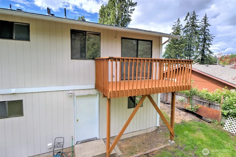 2064 Lake Boulevard Shelton, WA 98584