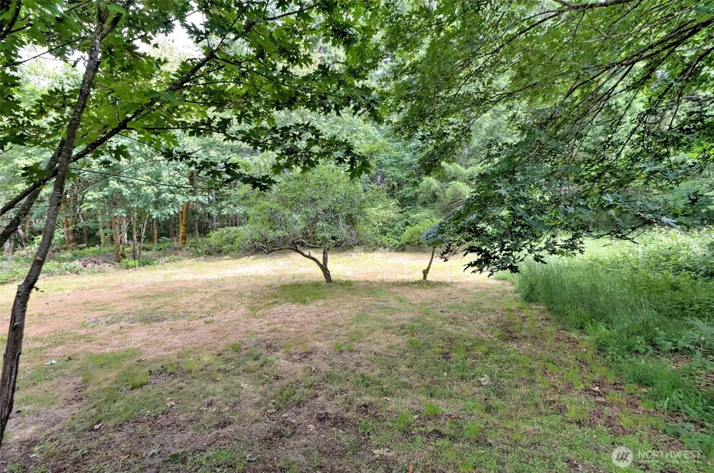2064 Lake Boulevard Shelton, WA 98584