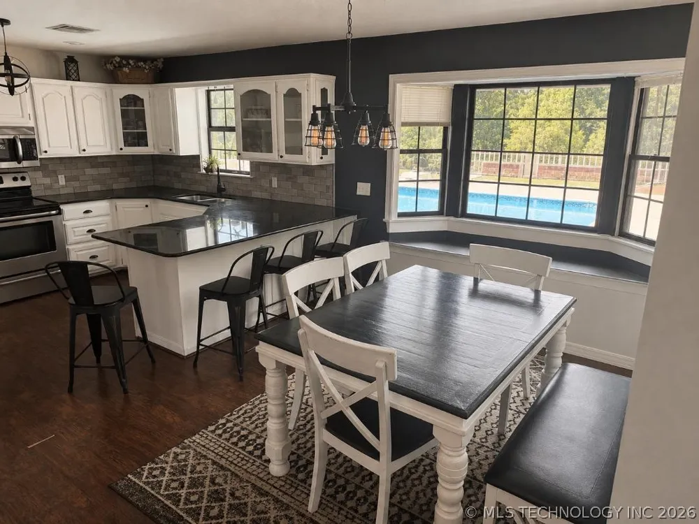 49050 Highway 112 Poteau, OK 74953