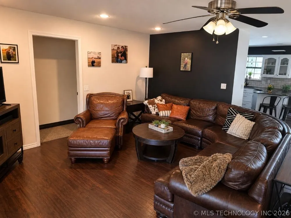 49050 Highway 112 Poteau, OK 74953