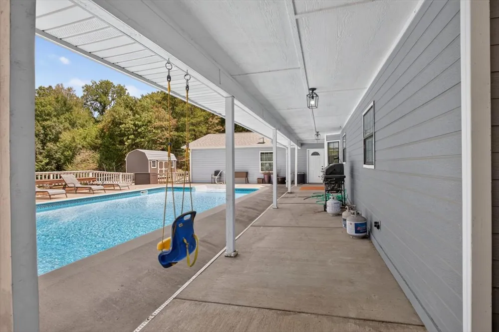 49050 Highway 112 Poteau, OK 74953