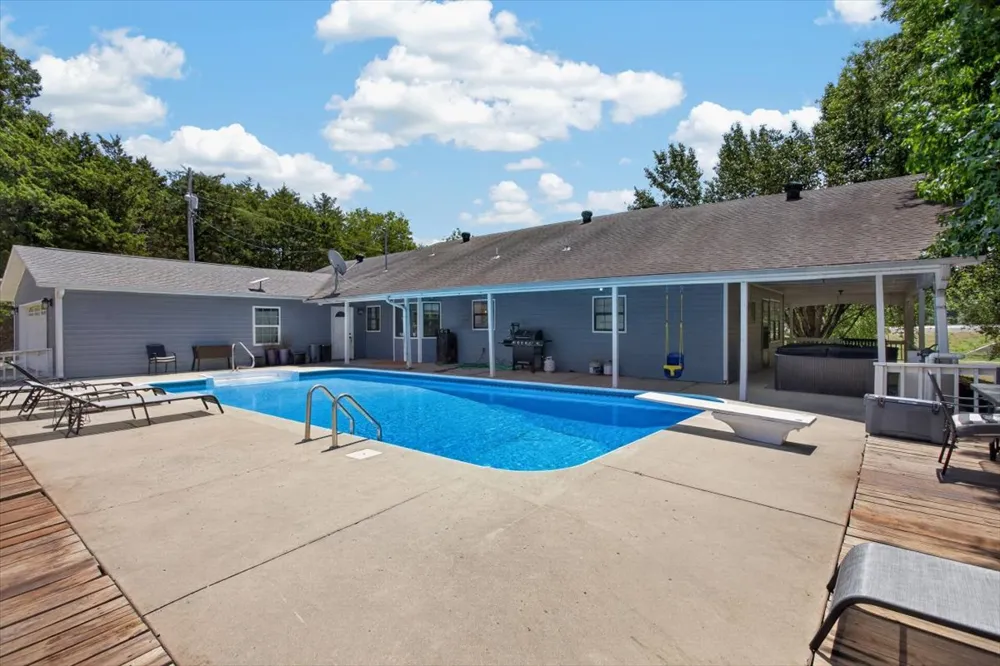49050 Highway 112 Poteau, OK 74953