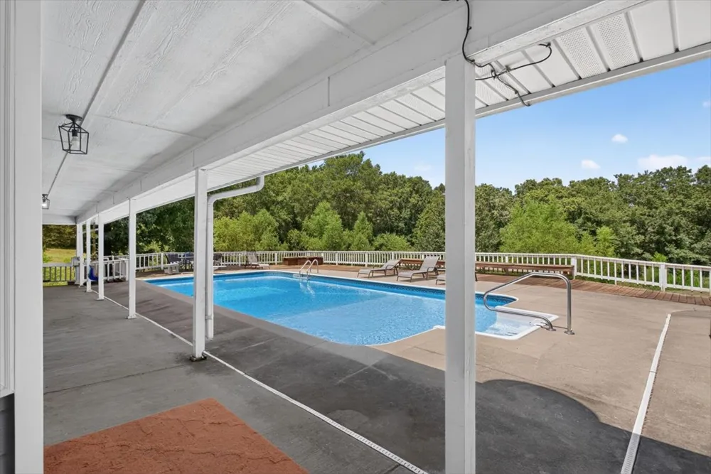 49050 Highway 112 Poteau, OK 74953
