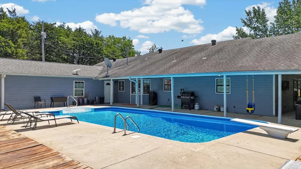 49050 Highway 112 Poteau, OK 74953