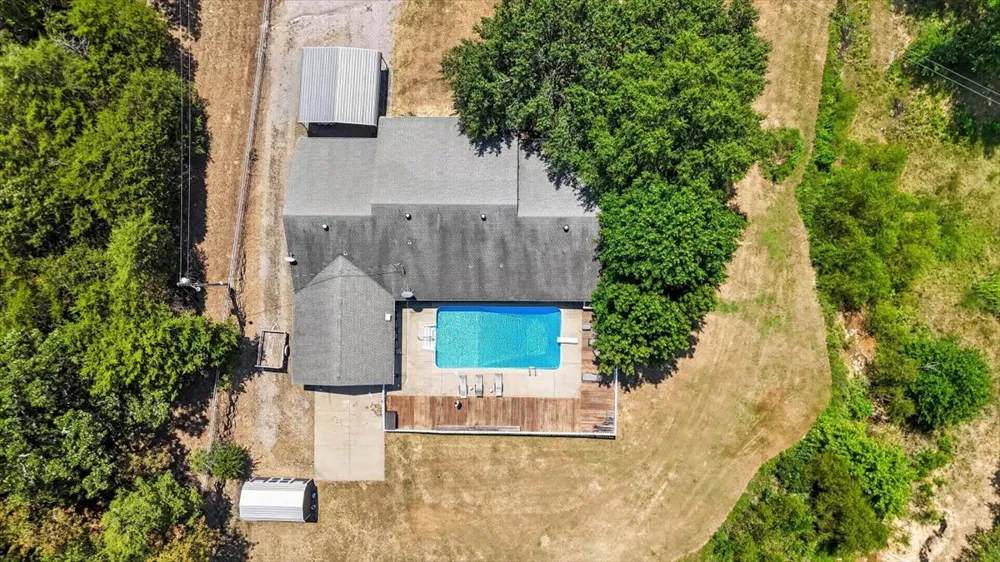 49050 Highway 112 Poteau, OK 74953