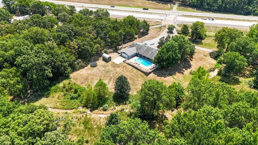 49050 Highway 112 Poteau, OK 74953