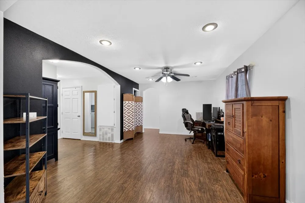 49050 Highway 112 Poteau, OK 74953