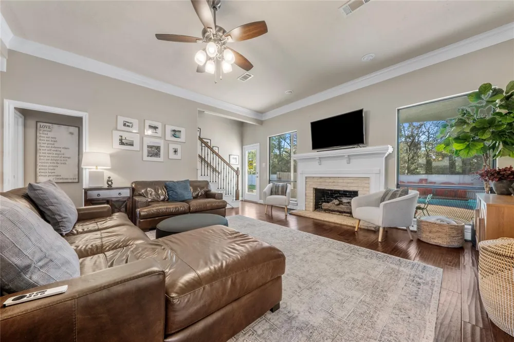1627 Lofty Maple Trail Kingwood, TX 77345