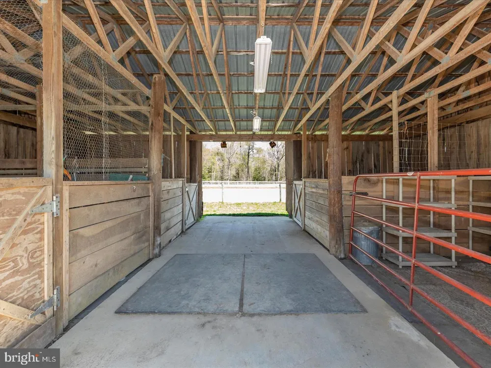 15104 GARDNER ROAD Waldorf, MD 20601