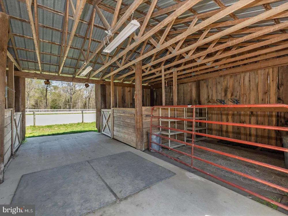 15104 GARDNER ROAD Waldorf, MD 20601