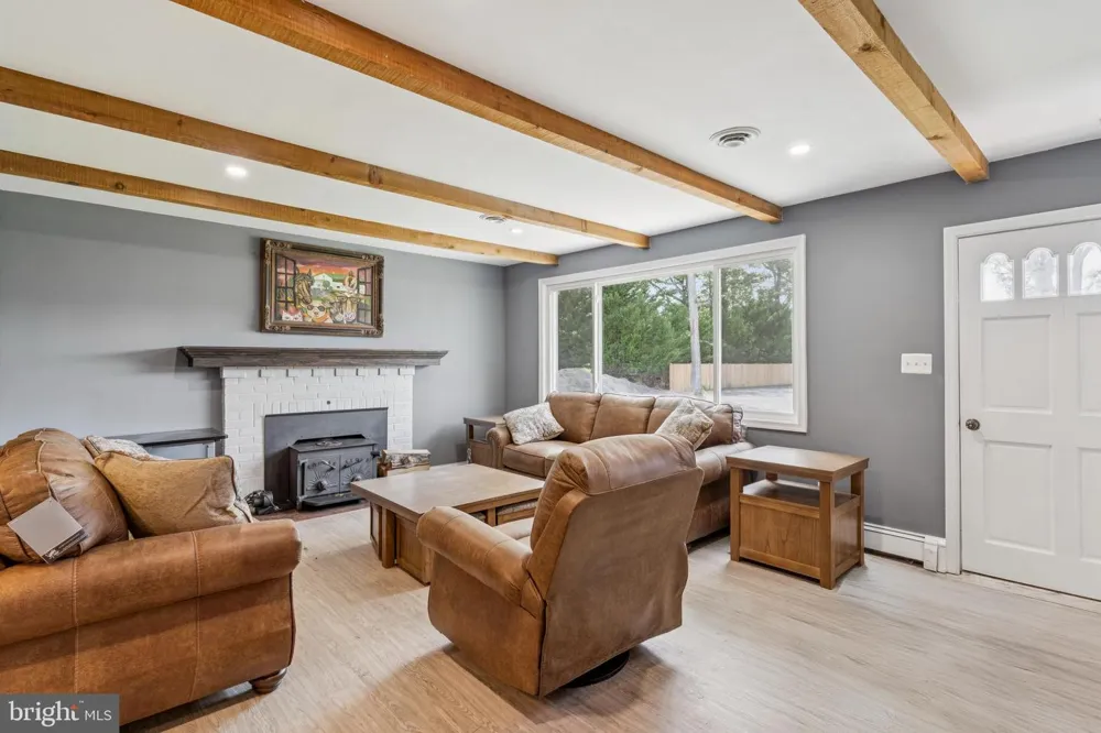 15104 GARDNER ROAD Waldorf, MD 20601