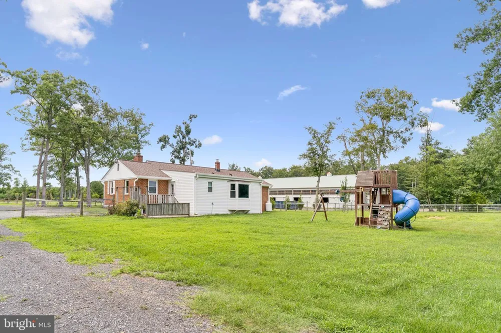 15104 GARDNER ROAD Waldorf, MD 20601