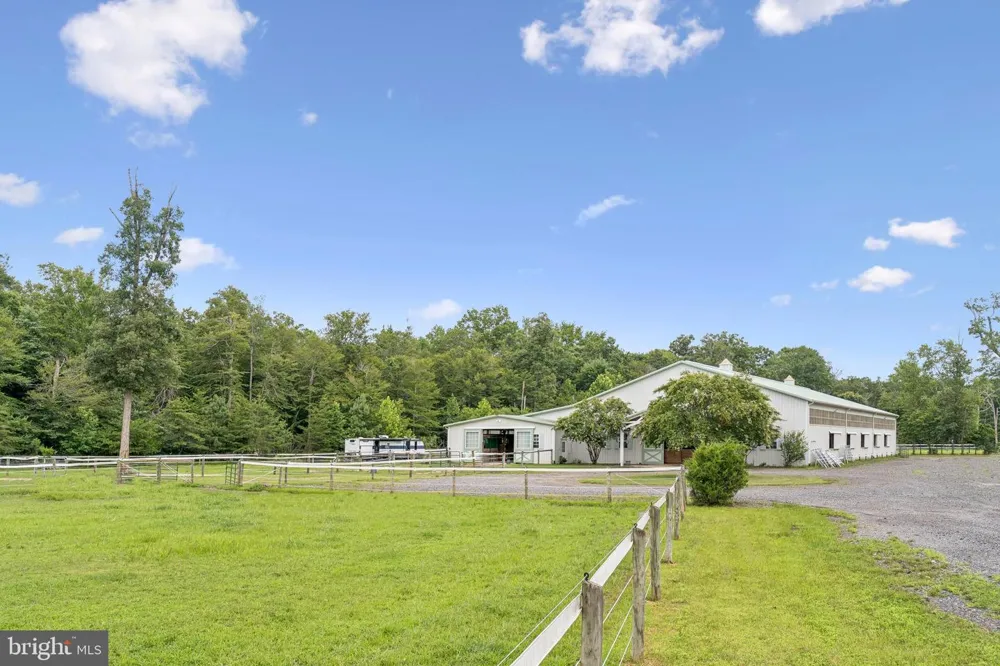 15104 GARDNER ROAD Waldorf, MD 20601