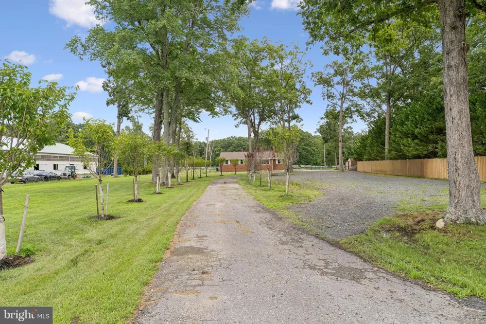 15104 GARDNER ROAD Waldorf, MD 20601