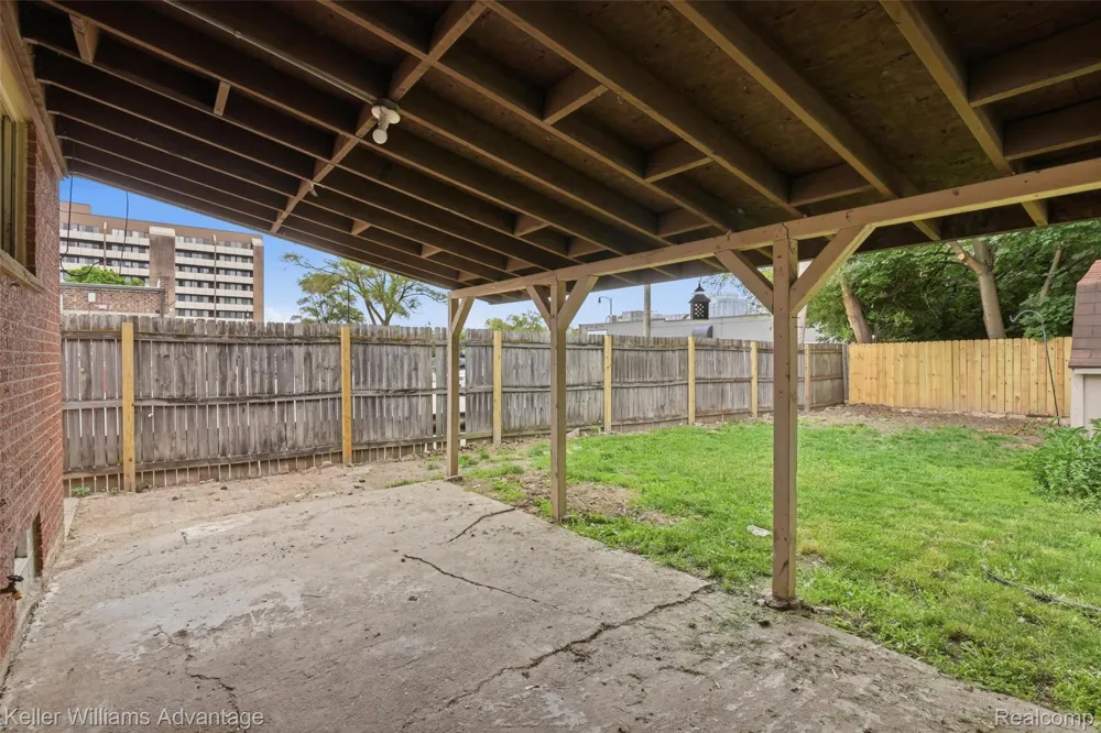 1303 College Avenue Lincoln Park City, MI 48146