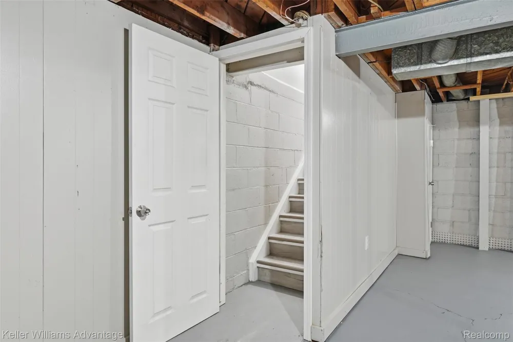 1303 College Avenue Lincoln Park City, MI 48146