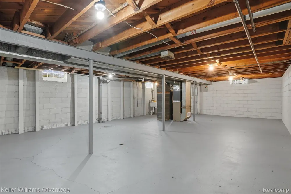1303 College Avenue Lincoln Park City, MI 48146