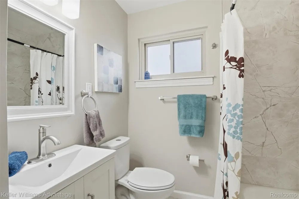 1303 College Avenue Lincoln Park City, MI 48146