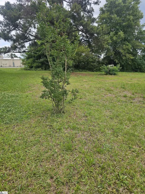 201/203 Dillon Drive