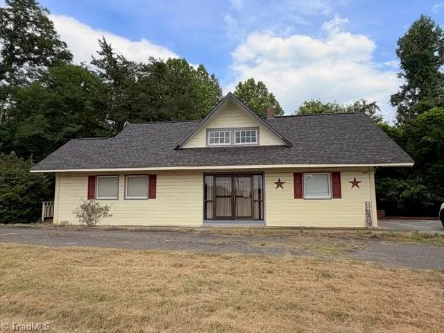 2600 NC Highway 8 Danbury, NC 27016