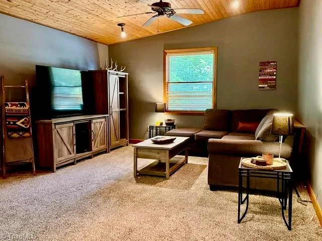 2600 NC Highway 8 Danbury, NC 27016
