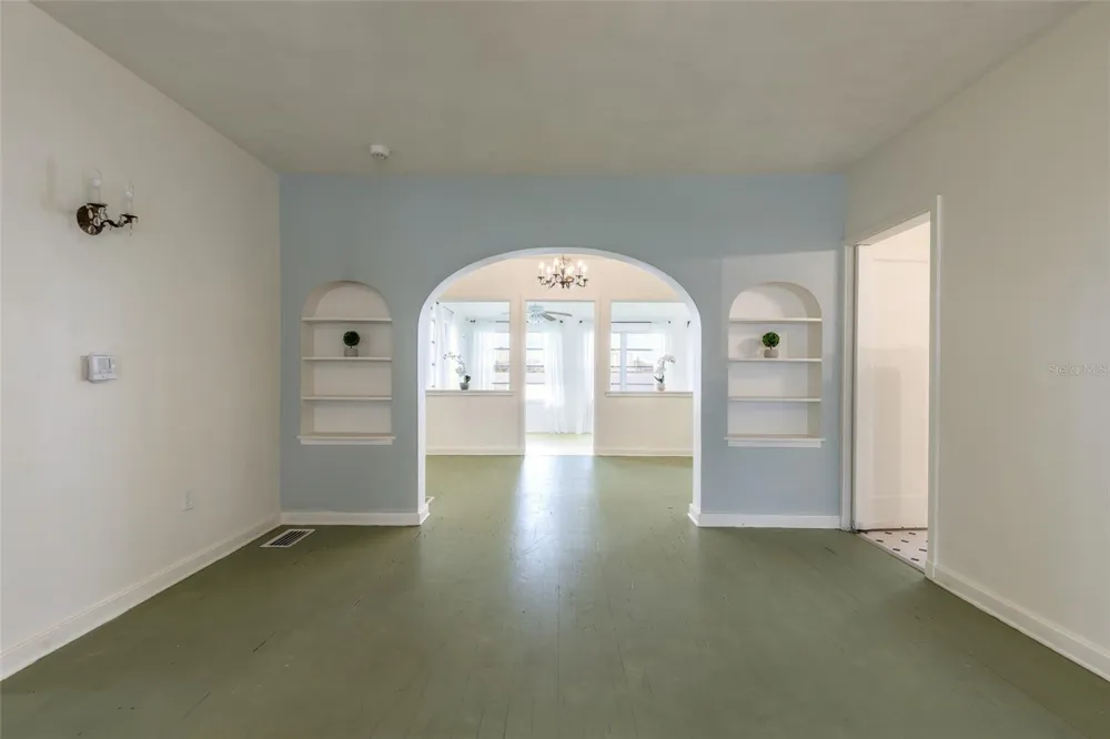 255 LEXINGTON DRIVE Daytona Beach, FL 32114