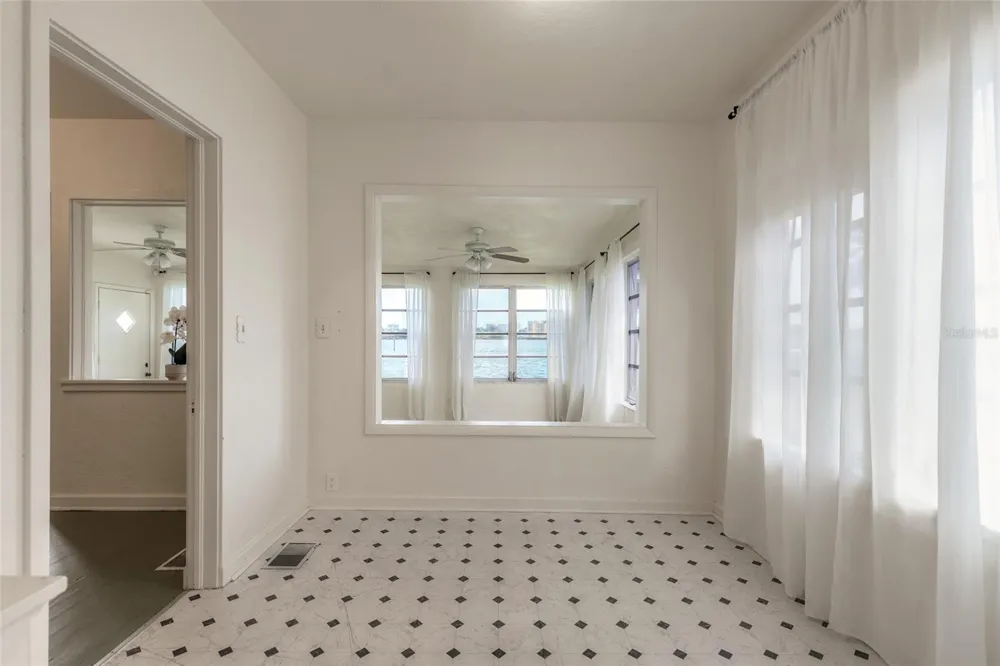 255 LEXINGTON DRIVE Daytona Beach, FL 32114