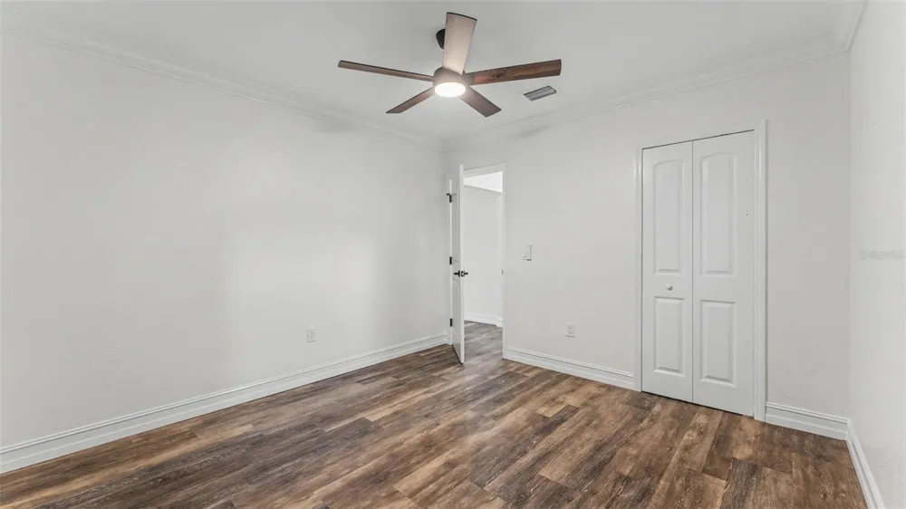 1821 W CHASE STREET Lakeland, FL 33815