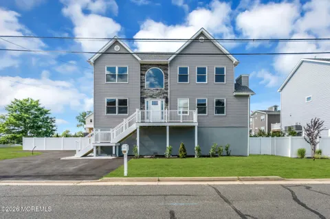 707 Prospect Avenue