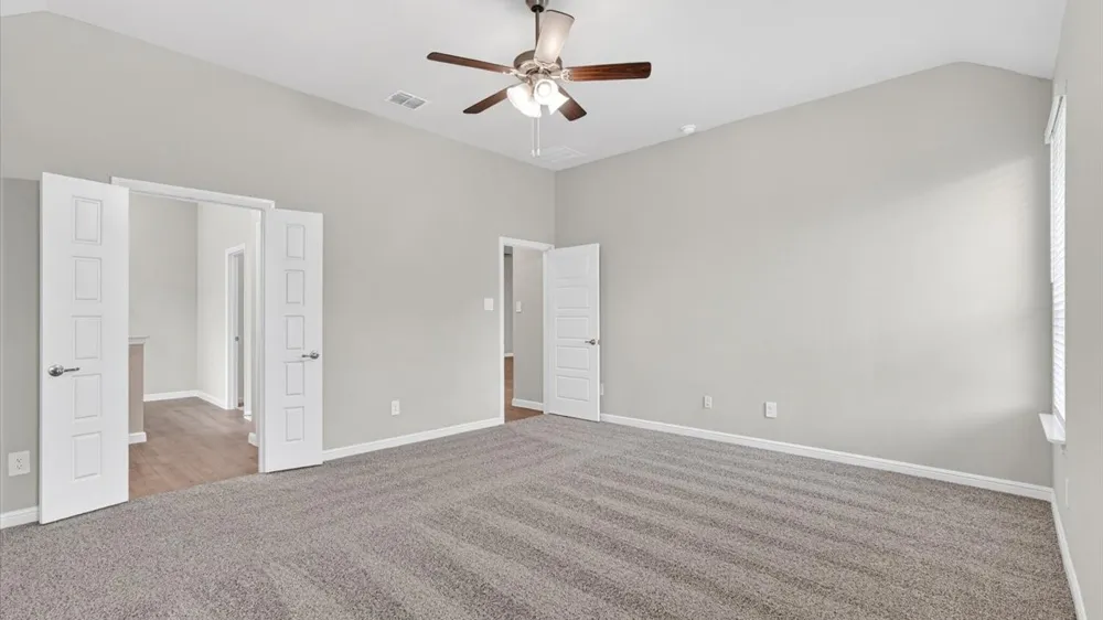3325 SEASIDE STREET Grand Prairie, TX 76065
