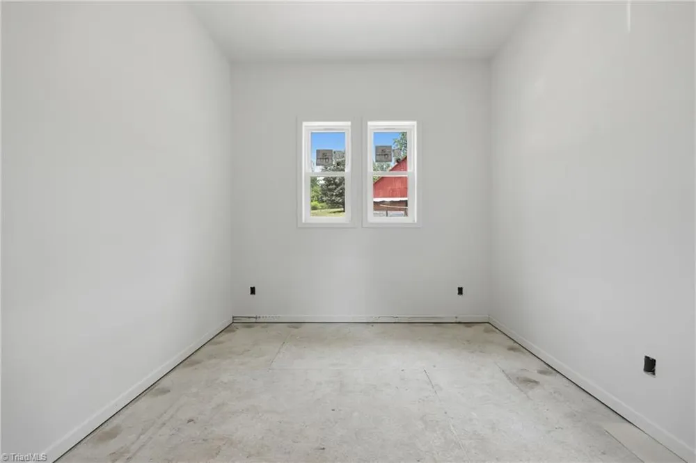 625 Gunters Hill Road Boomer, NC 28606