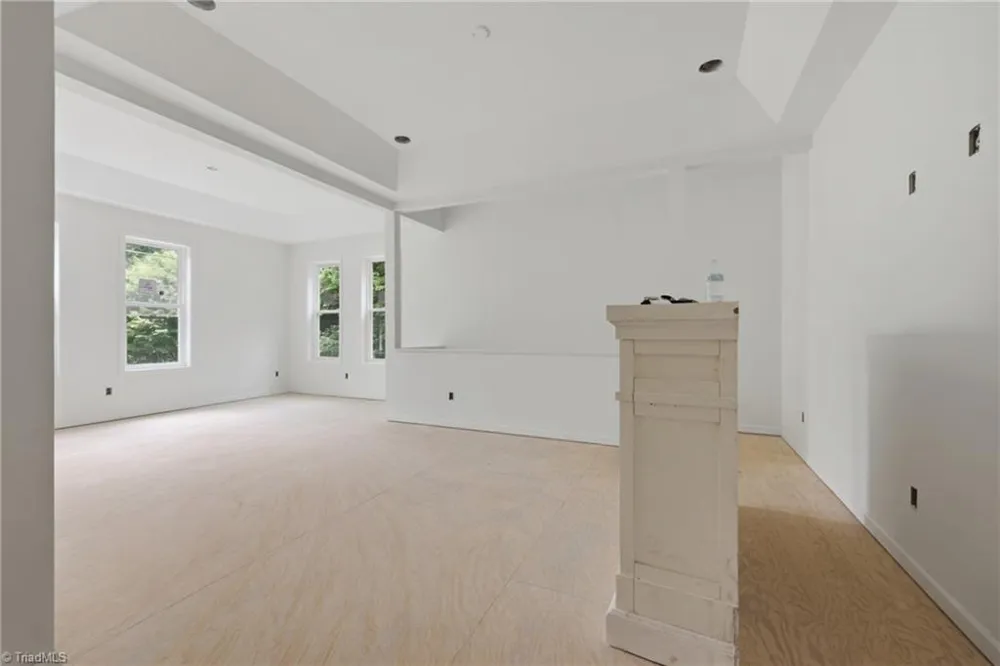 625 Gunters Hill Road Boomer, NC 28606